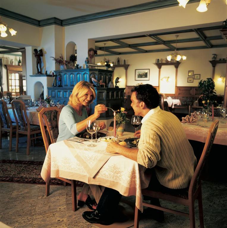 Hotel Sammer Neufelden Екстер'єр фото